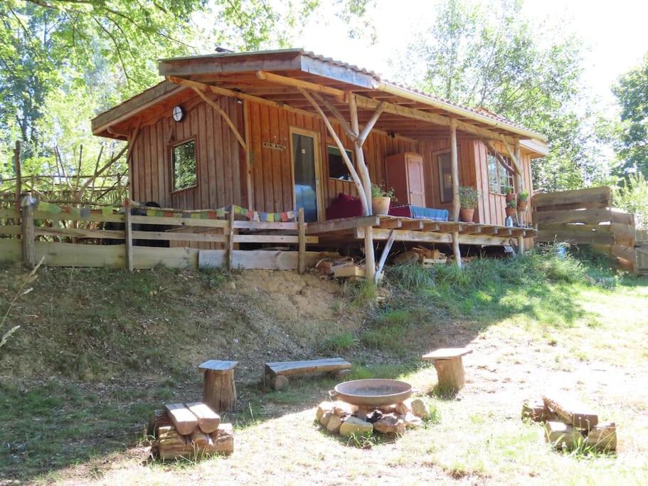 Cosy Cabane Montbrun-Bocage Bagian luar foto